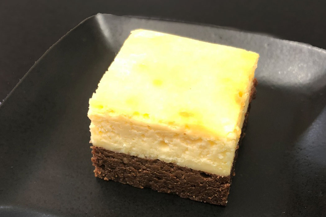 チーズブラウニー